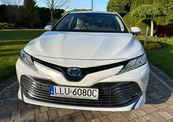 toyota Toyota Camry cena 138000 przebieg: 91320, rok produkcji 2020 z Łuków